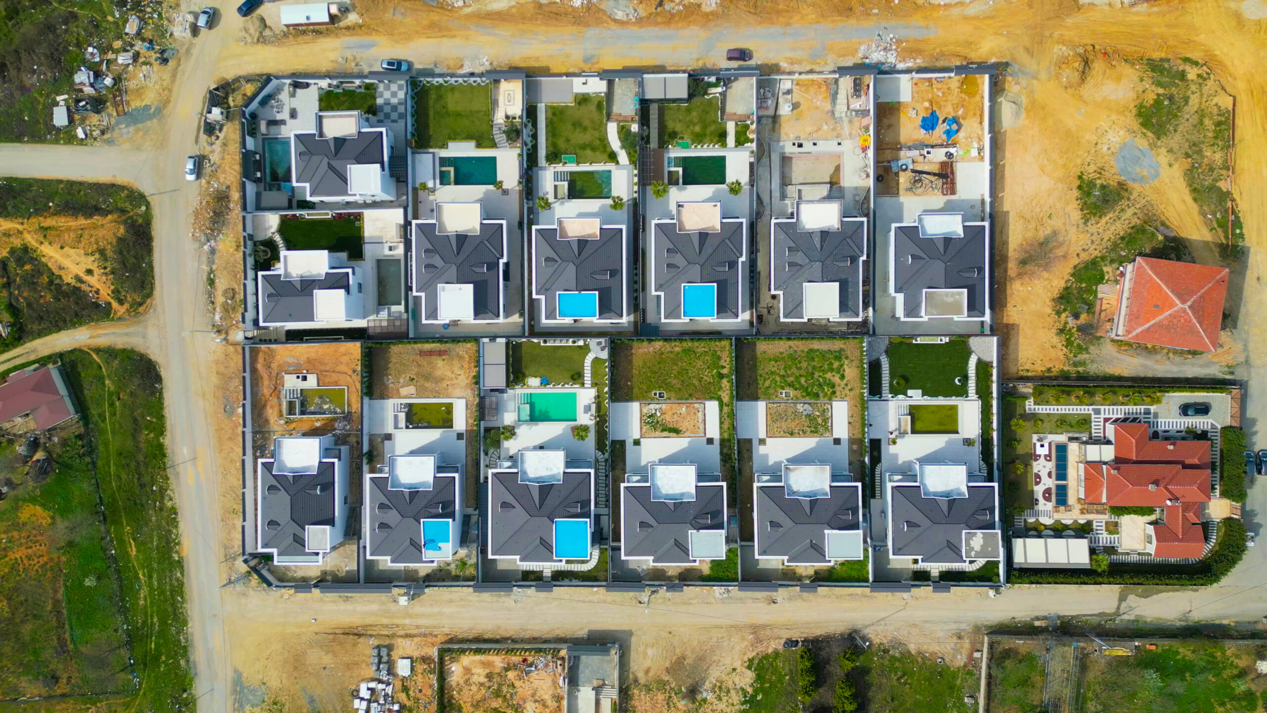 vlcsnap-2025-04-17-13h50m40s051